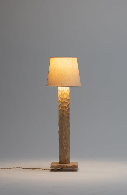 Scoop table lamp